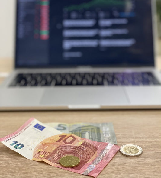 III pakopa ar investicinis gyvybės draudimas, kurį pasirinkti darbuotojo motyvavimui?